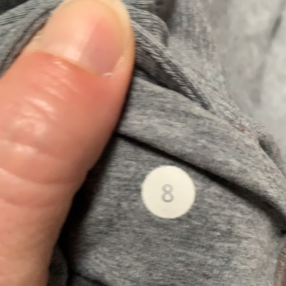 🍋 Lululemon Grey Joggers pants 25” - Picture 5 of 6